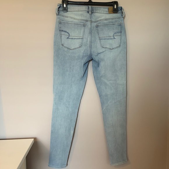 American Eagle high-rise jeans - Picture 2 of 5